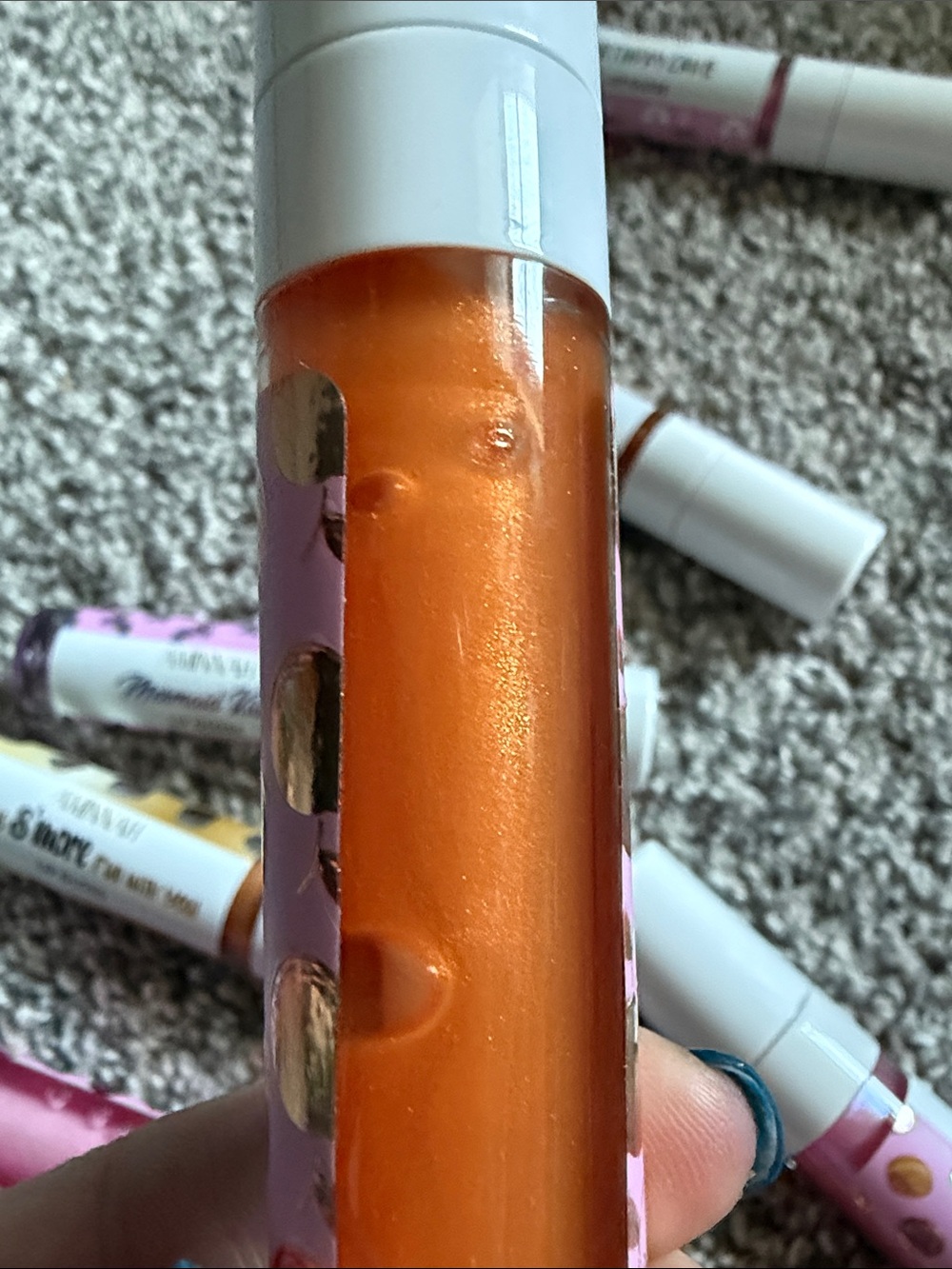 NEW!! Aminnah Lip Gloss brand new - choose from 11 varieties!! - Picture 14 of 15